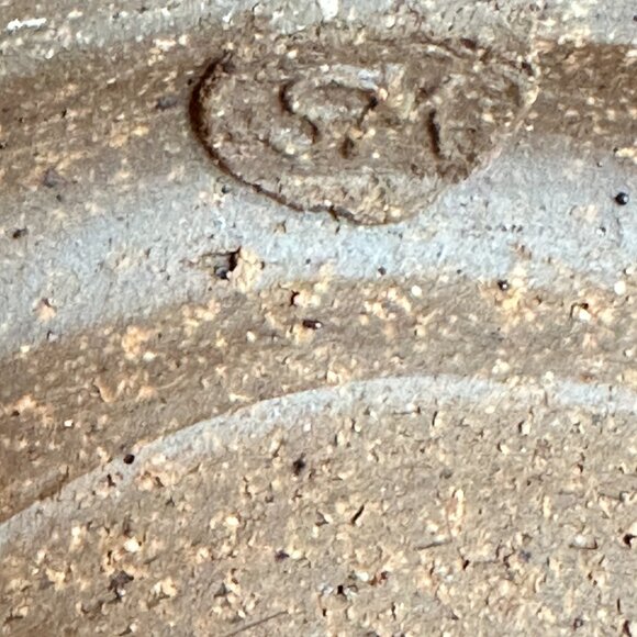 EUC Japanese Style Handcrafted Pottery Plate Artist's Stamp 9.75" diameter - Picture 4 of 10